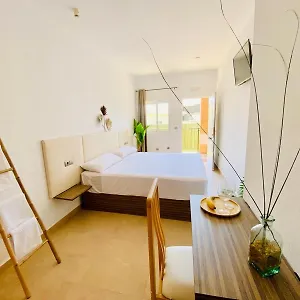 2* Hotel Playa Terreros